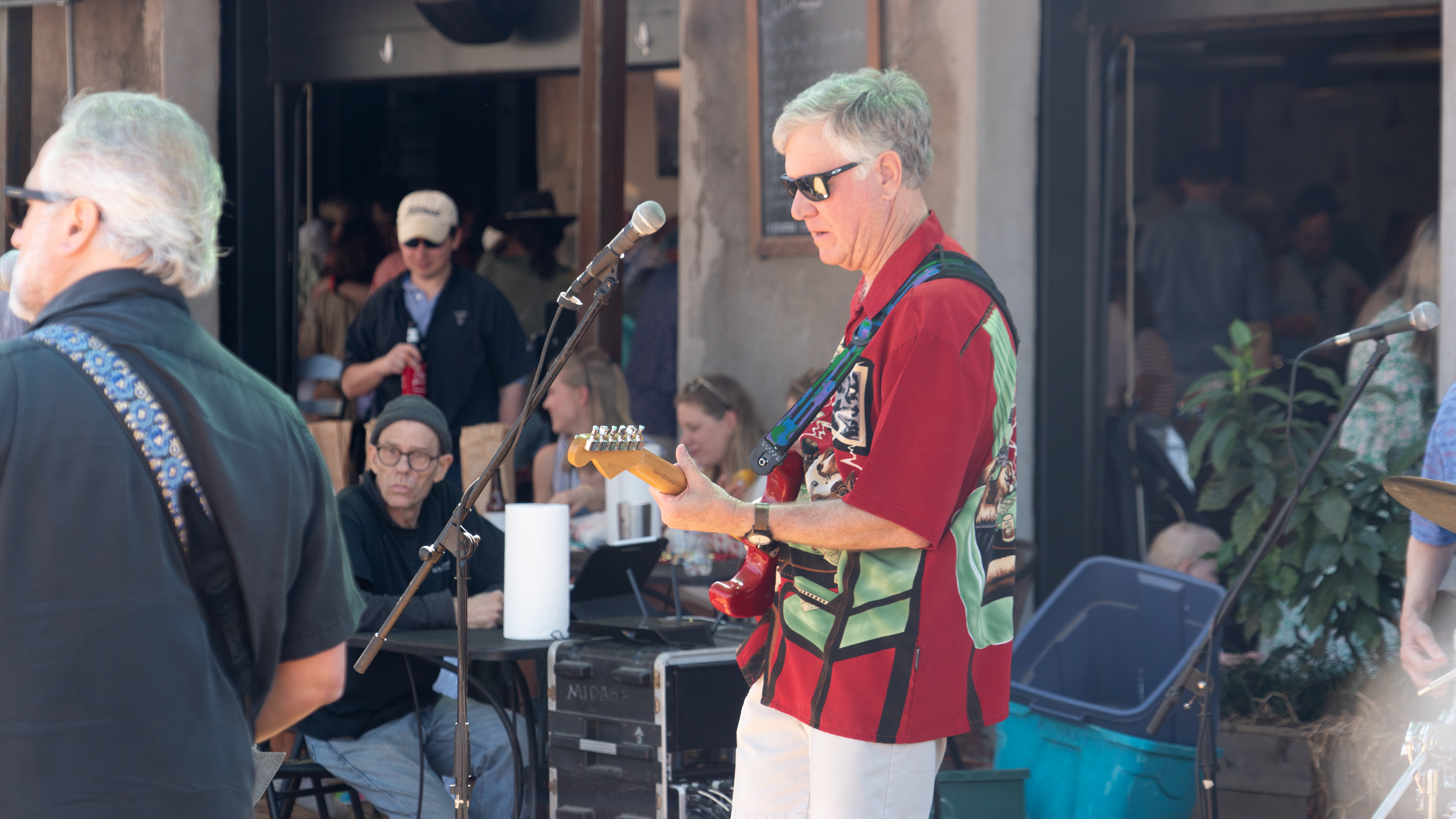 Richard Hightower and Twist and Shout